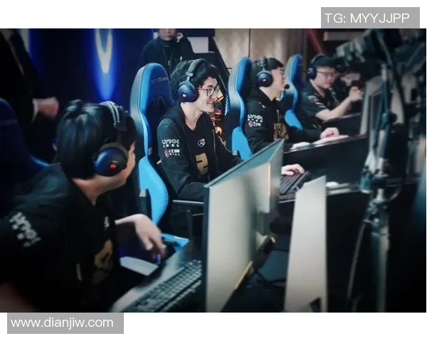 电竞实时数据大师赛RNG战术表现深度解析与点评 电竞实时数据大师赛RNG战术表现深度解析与点评